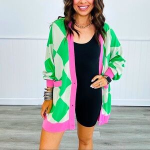 🎉SALE🎉🆕💚FIRST LOVE: Green Argyle Sweater Cardigan SMALL